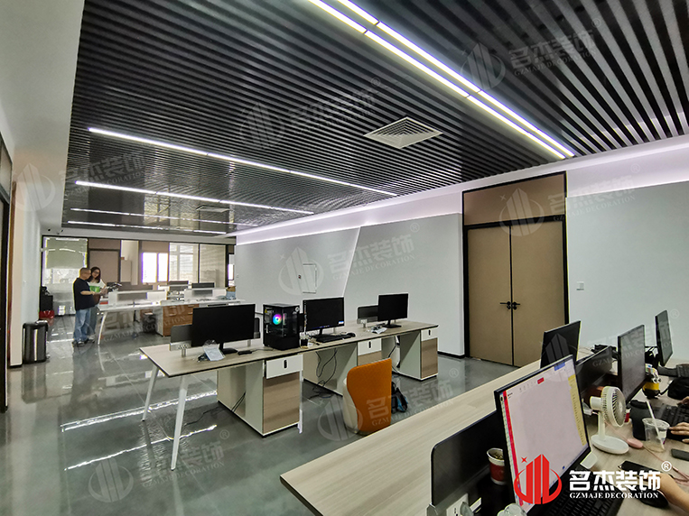 办公区装修效果实景图