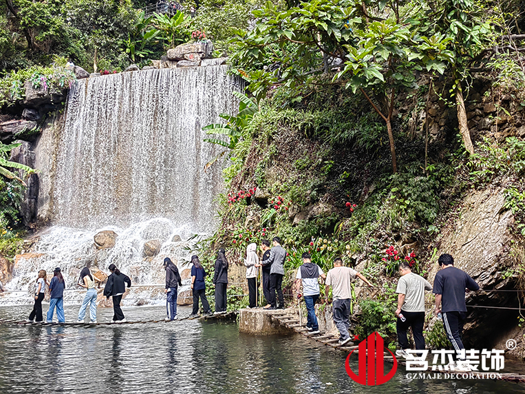 db电竞官网入口装饰设计团队合影